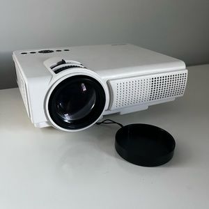 Mini LCD Video Projector
